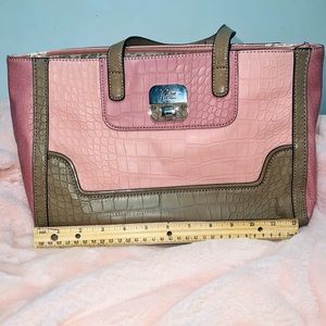 Guess Purse Handbag in Pink and Brown